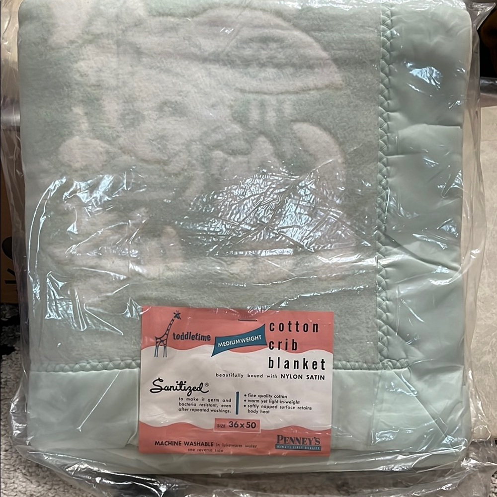 VINTAGE Toddletime Cotton Crib Blanket - Mint Green